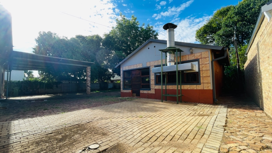 To Let commercial Property for Rent in Potchefstroom North West